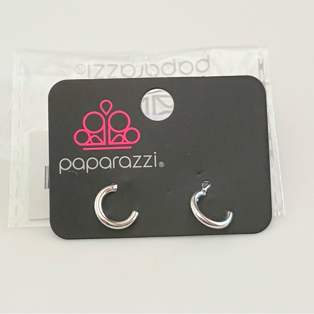 Paparazzi Silver Mini Hoops